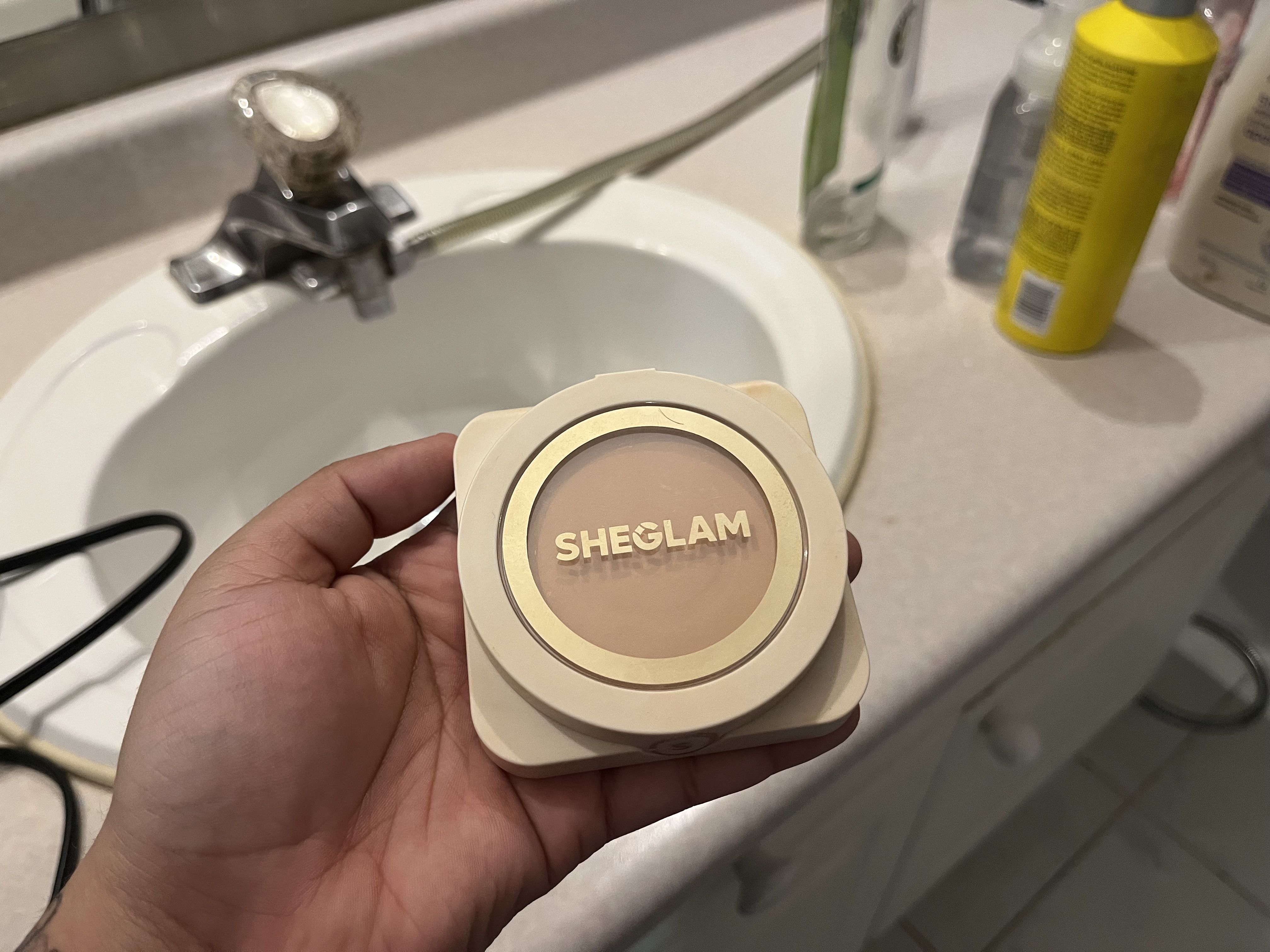 put a description here or you will lose grades